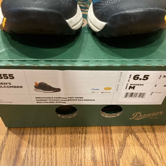 Danner | Trailcomber Hiking Shoes 6.5 EUC Teal & Orange - Picture 5 of 9